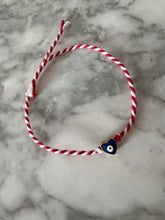 Load image into Gallery viewer, Martakia March Bracelet