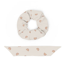 Cargar imagen en el visor de la galería, Scrunchie: Boho Rainbow-Beige