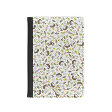 Cargar imagen en el visor de la galería, Xorio Print Passport Cover
