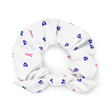 Cargar imagen en el visor de la galería, Scrunchie: Mati Heart Breast Cancer Ribbon-White
