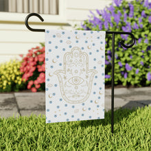Cargar imagen en el visor de la galería, Garden Flag:Hamsa-White
