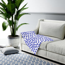 Load image into Gallery viewer, Baby Swaddle Blanket: Mati Heart
