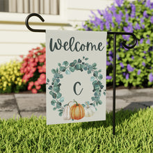 Cargar imagen en el visor de la galería, Garden Flag: Monogram Wreath Pumpkin-C
