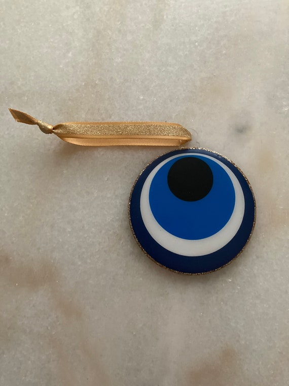 Nikki Mati Ornament with Gold Glitter