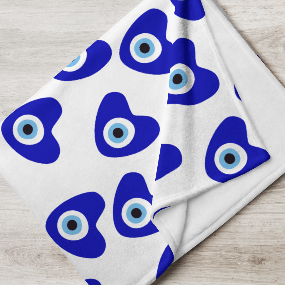 Throw Blanket: Mati Heart-White